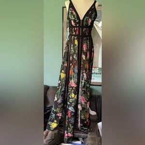 Unbelievably sexy, lined Tadashi Shoji dress. NWT; normally $588. Size 0.